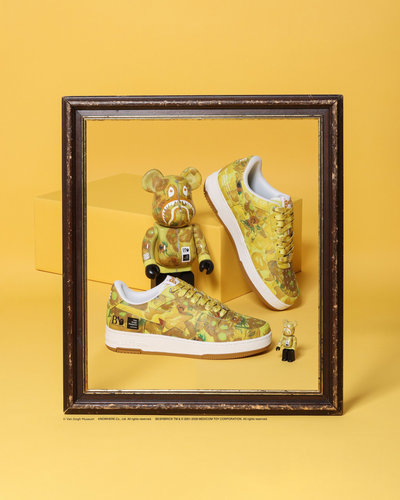 A BATHING APE®︎ × Van Gogh Museum x BE@RBRICK Sunflowers shoes
